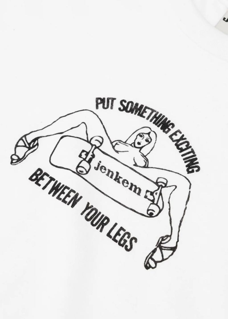 TSHIRT LEGS 2