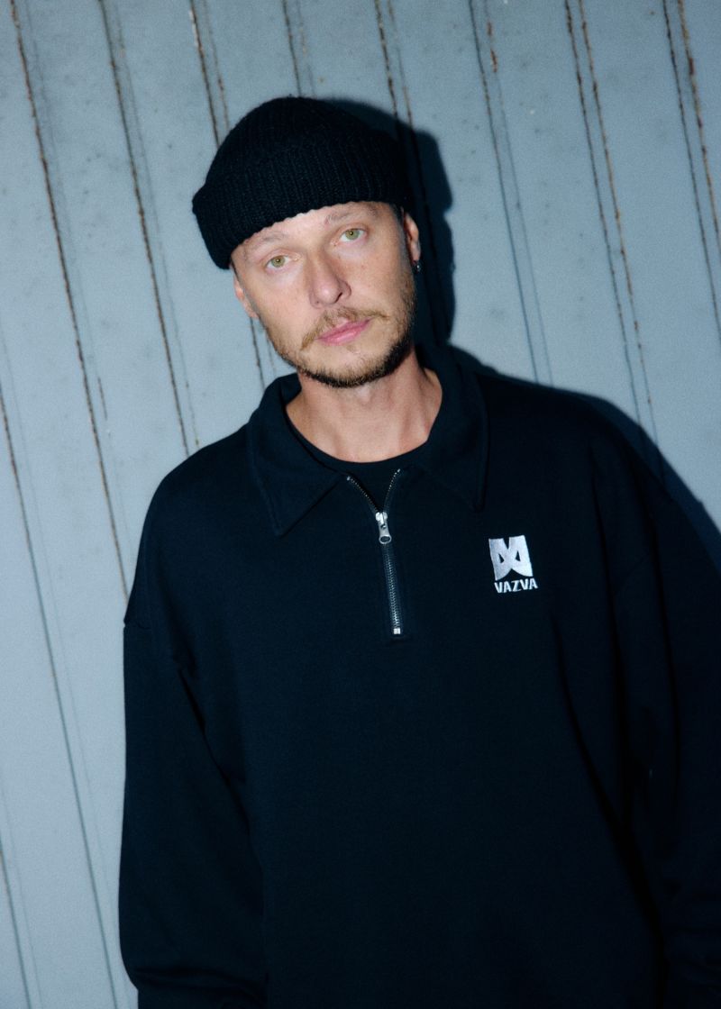 HALF ZIP REGENERATION BLACK 2